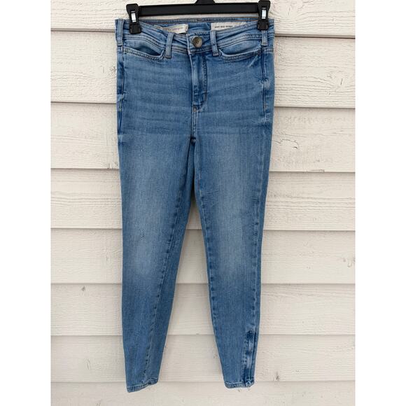 Pilcro by Anthropologie High Rise Skinny Jeans |Light Wash | 25 - Picture 3 of 8